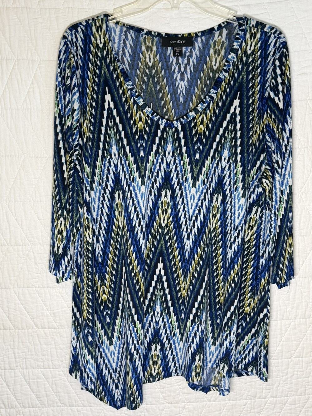 Karen Kane Shirt Top Womens Size 2X blue geometric Tunic 3/4 sleeve blouse